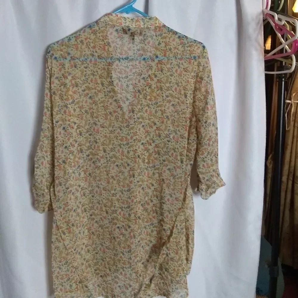 Weavers pullover top  - Picture 2 of 7